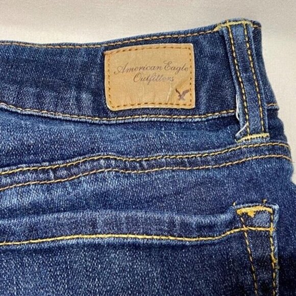 American Eagle Jean Shorts Women's 8 Blue Dark Wash AEO Cuffed Stretch Denim GUC - Picture 4 of 11